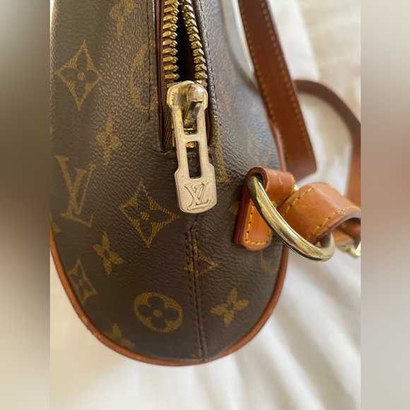 Louis Vuitton Monogram Ellipse Backpack - Picture 6 of 11